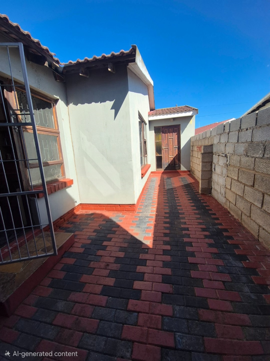 5 Bedroom Property for Sale in Motherwell Nu 5 Eastern Cape